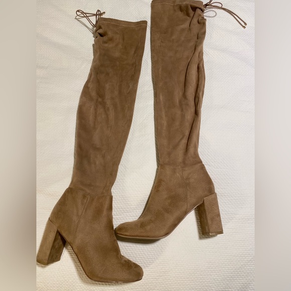 Beige over the knee heeled boots - Picture 2 of 8